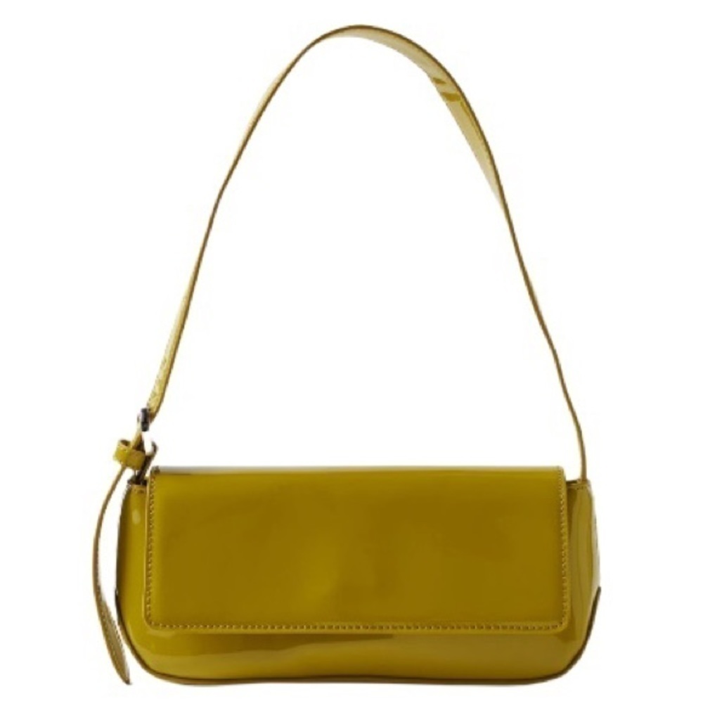 Urban Outfitters Patent Flap Baguette Bag new with tags - Picture 2 of 7
